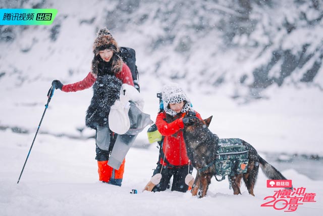 火箭少女勇闯波兰雪林，横冲直撞体验极致青春